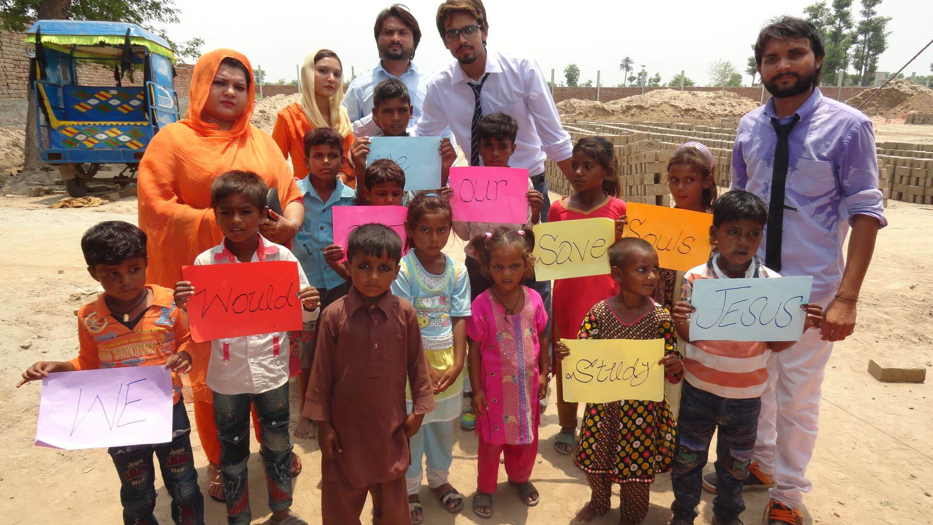 Helping Kids in Pakistan